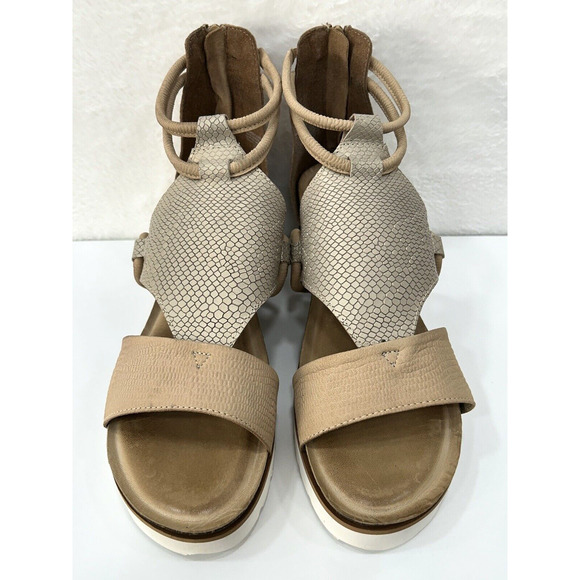 Diba True Green Clover Snakeskin Print Platform Wedge Beige Gold Size 12 NIB - Picture 4 of 8